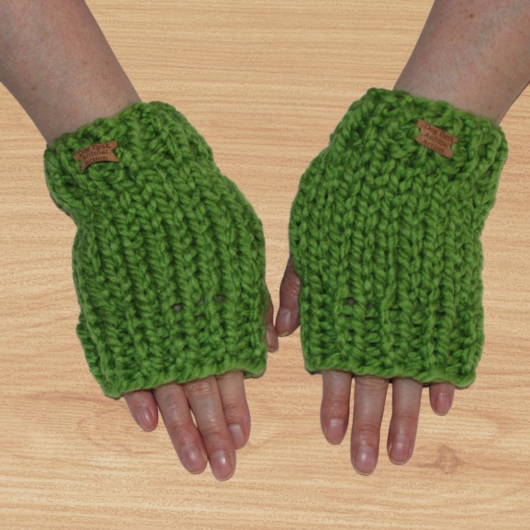 Apple Dog Desk Knits Hand Warmer Gloves